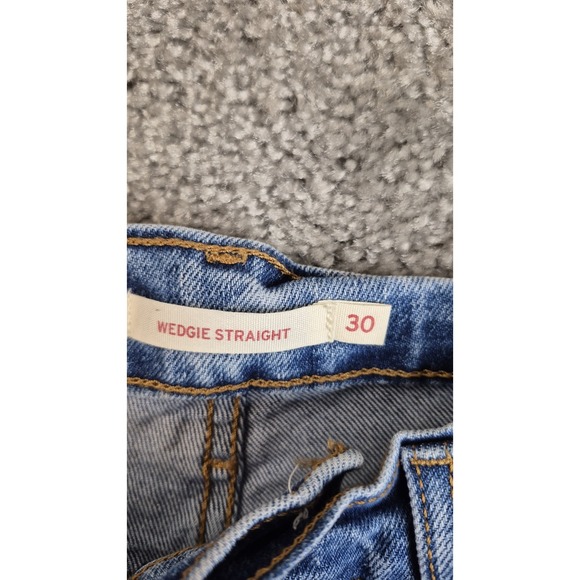 Levi's Wedge Straight High Rise Women's Denim Jeans Blue Button Fly Size 30x28 - Picture 2 of 13